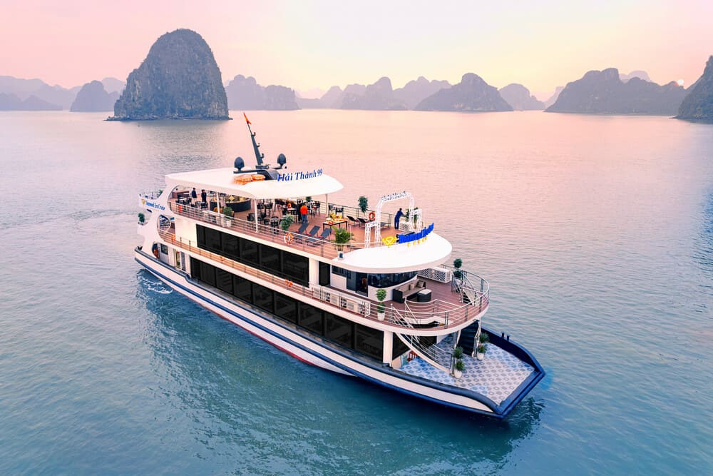 Diamond Era Luxury Day Cruise