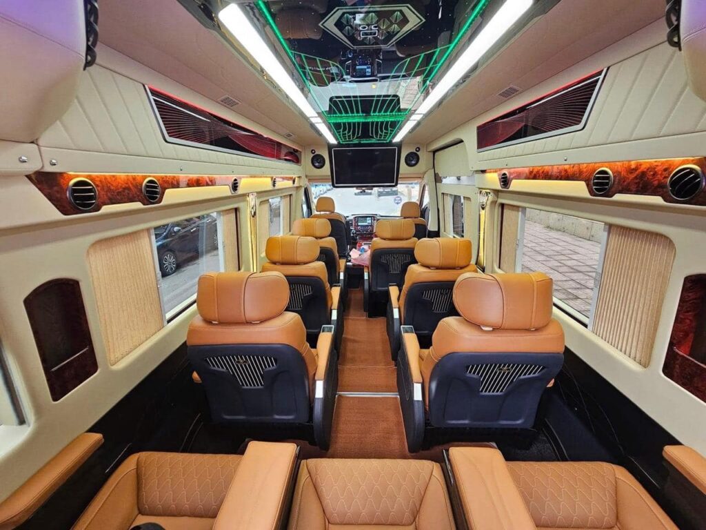Limousine Dcar 9 – 11 ghế
