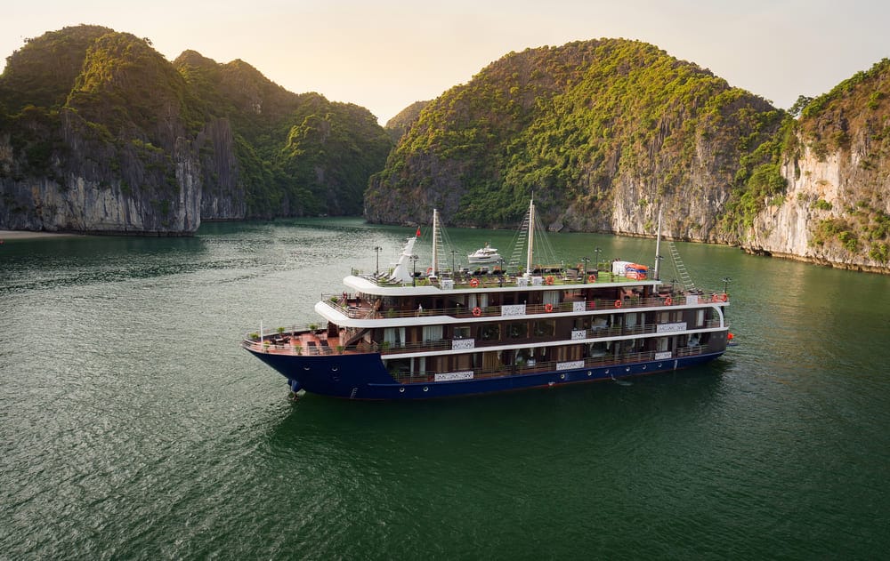 la-pandora-cruise-halong