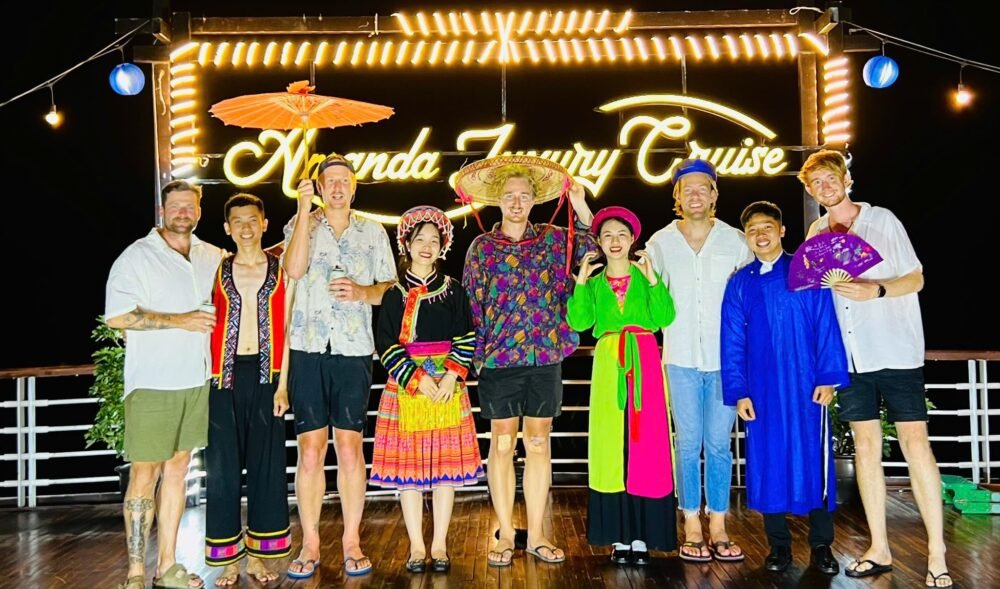 Amanda Luxury Cruise Lan Hạ 2 ngày 1 đêm & 3 ngày 2 đêm