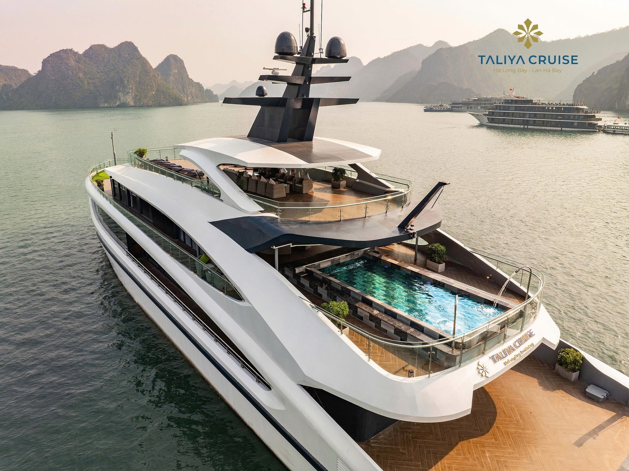 taliya-cruise-vinh-lan-ha-bay