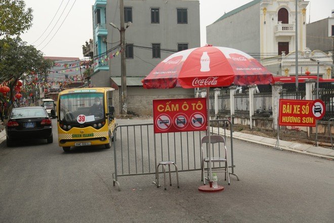 Chỉ xe điện được hoạt động đưa đón khách du lịch